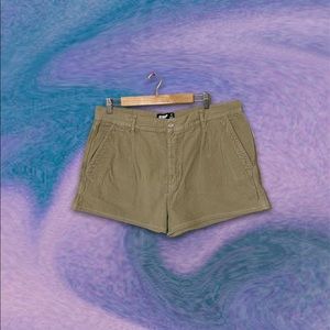 ♥︎ Minga London Corduroy Pleated Shorts ♥︎